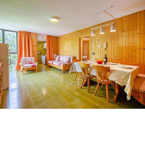 Apartment Condominio Antermoia by Interhome
