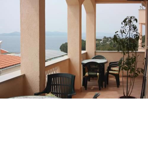 Apartment Drage 6171b