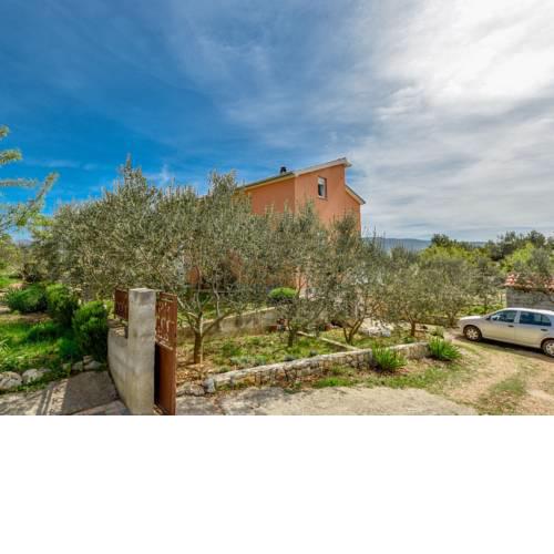 Apartment Dragica