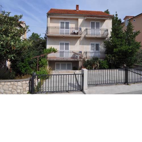 Apartment Dragica