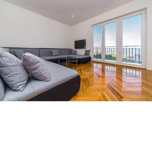 Apartment Dražena