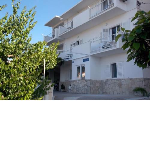 Apartment Duce 4798b