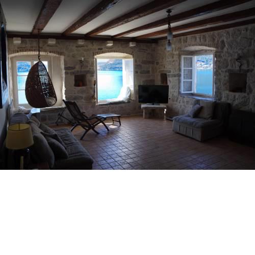 Apartment Dyonis Perast