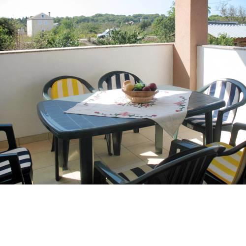Apartment Ea (UGL511)