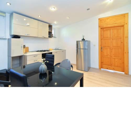 Apartment Ecio 1796