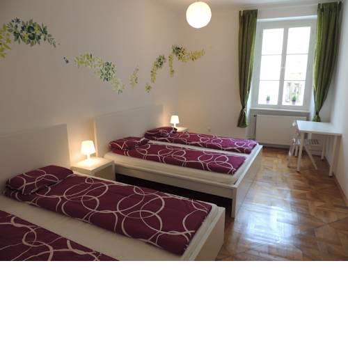 Apartment Eve Rooms