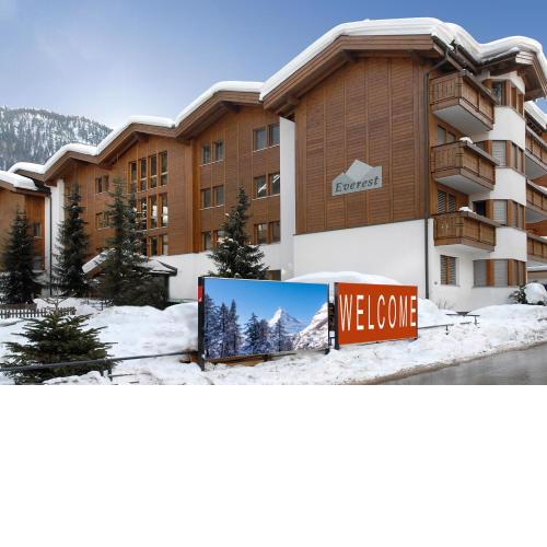 Apartment Everest