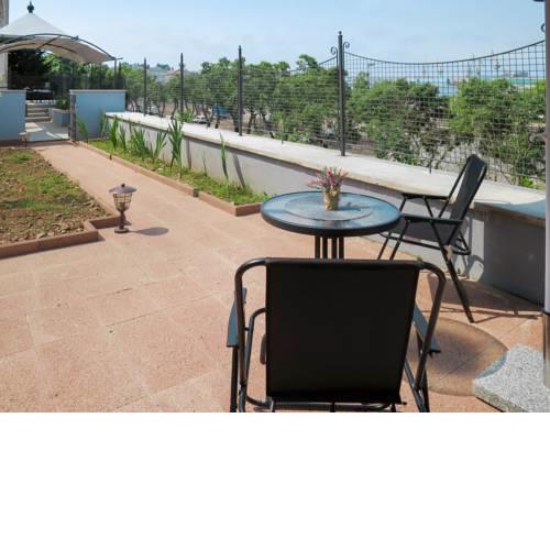 Apartment Ferienhaus (PUL108)