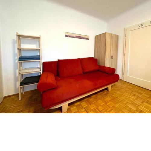 Apartment for 6 Near Schonbrunn