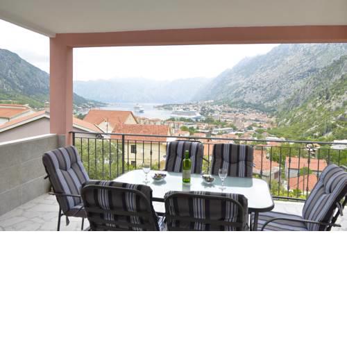 Apartment Gara