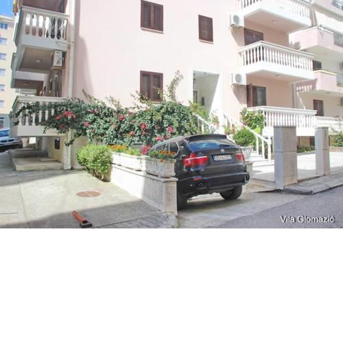 Apartment Glomazic