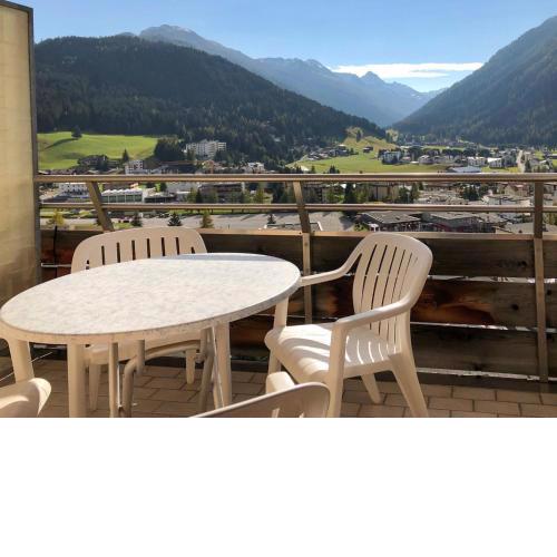 Apartment Guardaval - Utoring-30 by Interhome