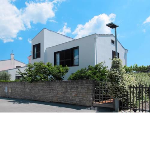 Apartment Haus PINO (PUL318)