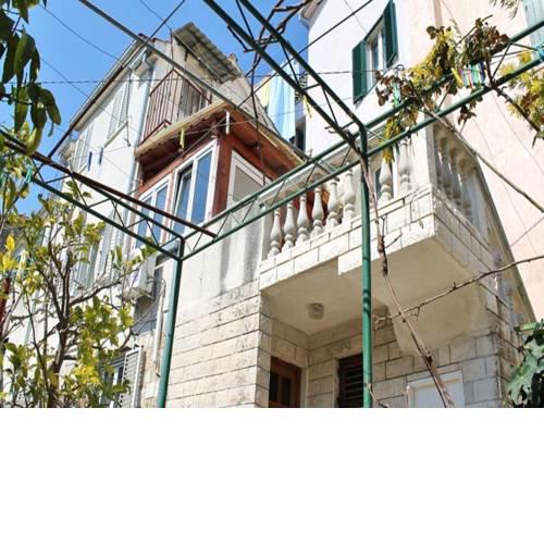 Apartment Hazi