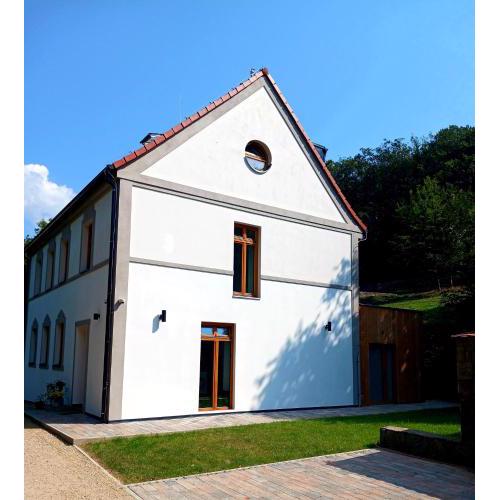 Apartment House - Oparno 16
