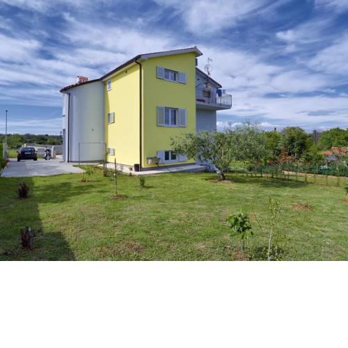 Apartment House Mato