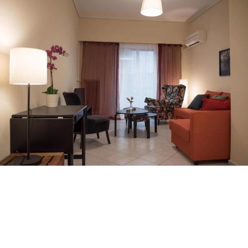 Apartment in Athens near subway