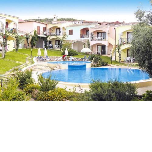 Apartment in Bageis with swimming pool