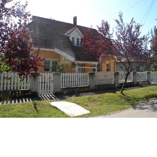 Apartment in Balatonboglar/Balaton 18231