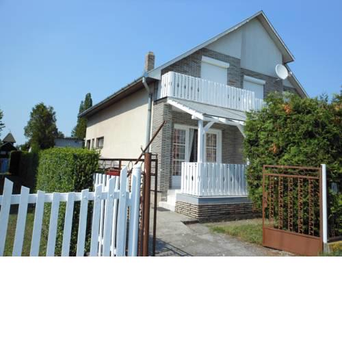 Apartment in Balatonmariafürdo 33085