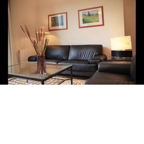 Apartment in Barcelona Sleeps 5 includes Air Con 3