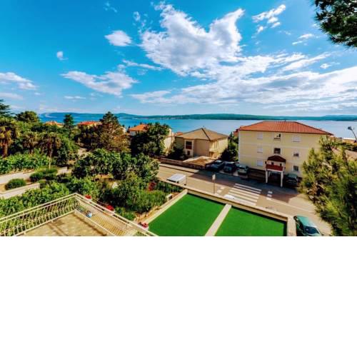 Apartment in Crikvenica 34977