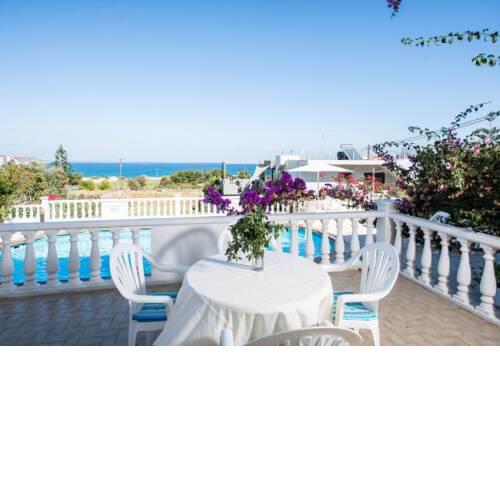 Apartment in Kato Stalos Sleeps 7 with Pool Air Con and WiFi