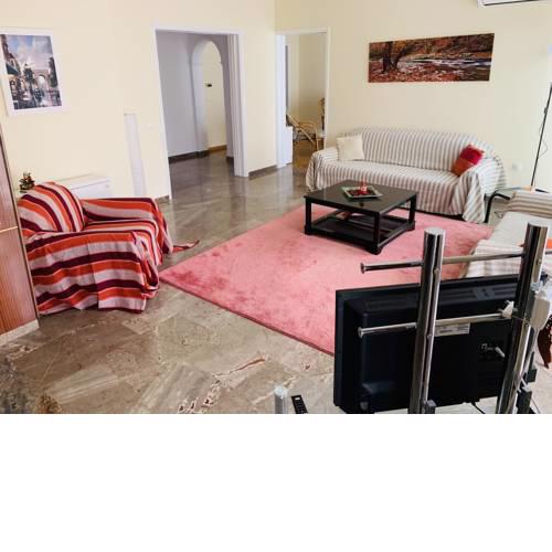 Apartment in Markopoulo center