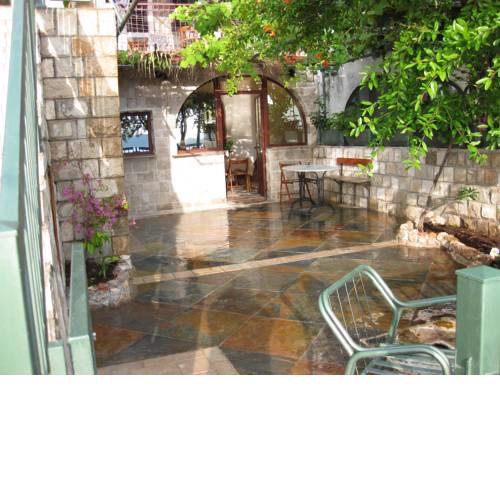 Apartment Irena