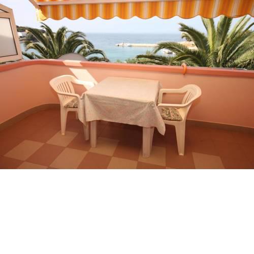 Apartment Jakisnica 6424b