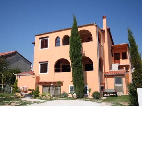 Apartment JELA HOUSE