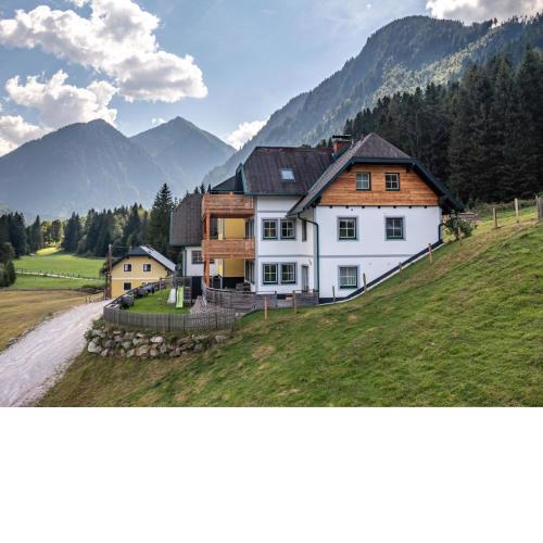 Apartment Karlspitz by Interhome