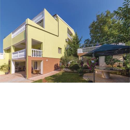 Apartment Kascuni II