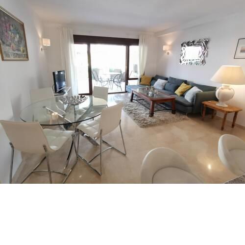 Apartment Kiwi Moraira, with garden, pools & jacuzzi