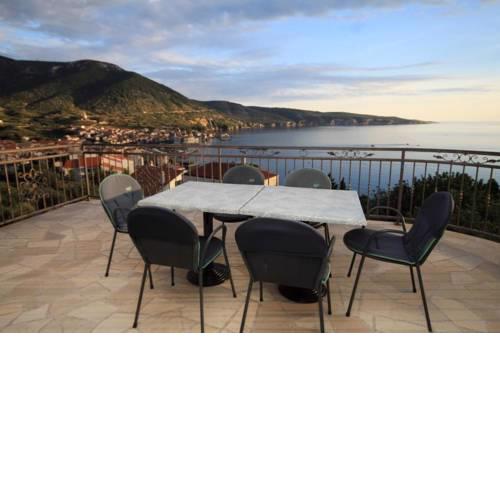 Apartment Komiza 2456a