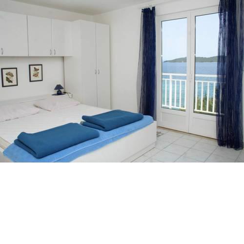 Apartment Kuciste - Perna 4542b
