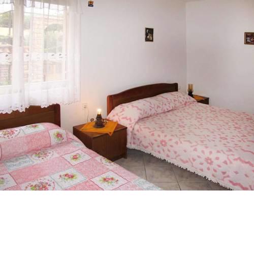 Apartment Kukljica 17930a