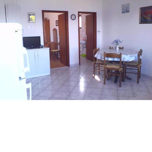 Apartment Kukljica 17930b