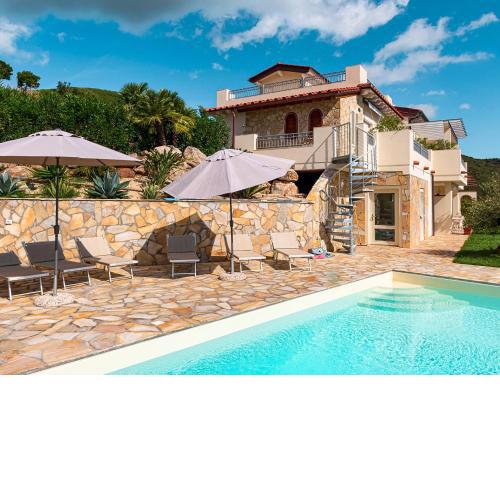 Apartment Lacona - Villa di Sogno by Interhome