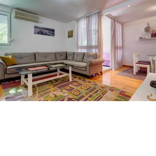 Apartment Lavender