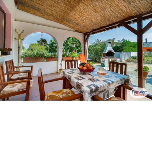Apartment Lea 2143