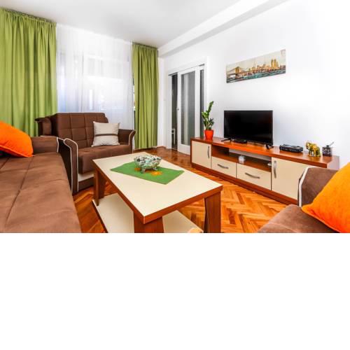 Apartment Little Paradise