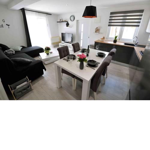 Apartment Lucy