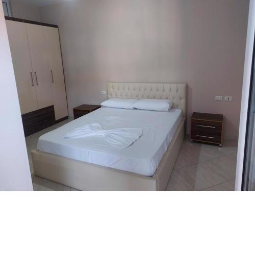 Apartment Lungomare Vlore 2A