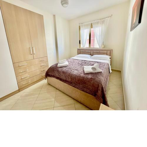 APARTMENT LUNGOMARE