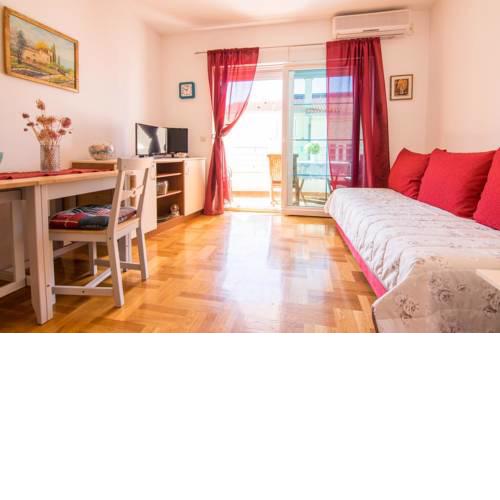 Apartment Makarska 17709a