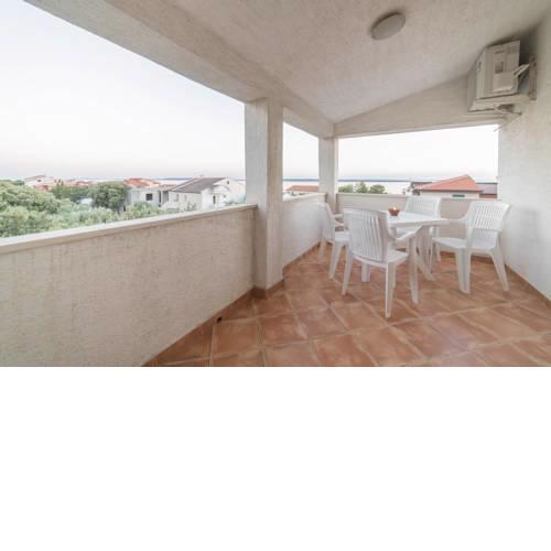 Apartment Mandre 12722c