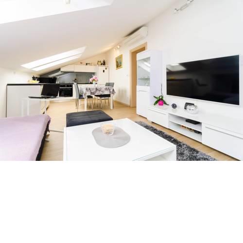 Apartment Marieta