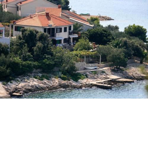 Apartment Maslinica 775c