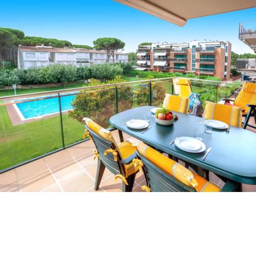 Apartment Medes Golf